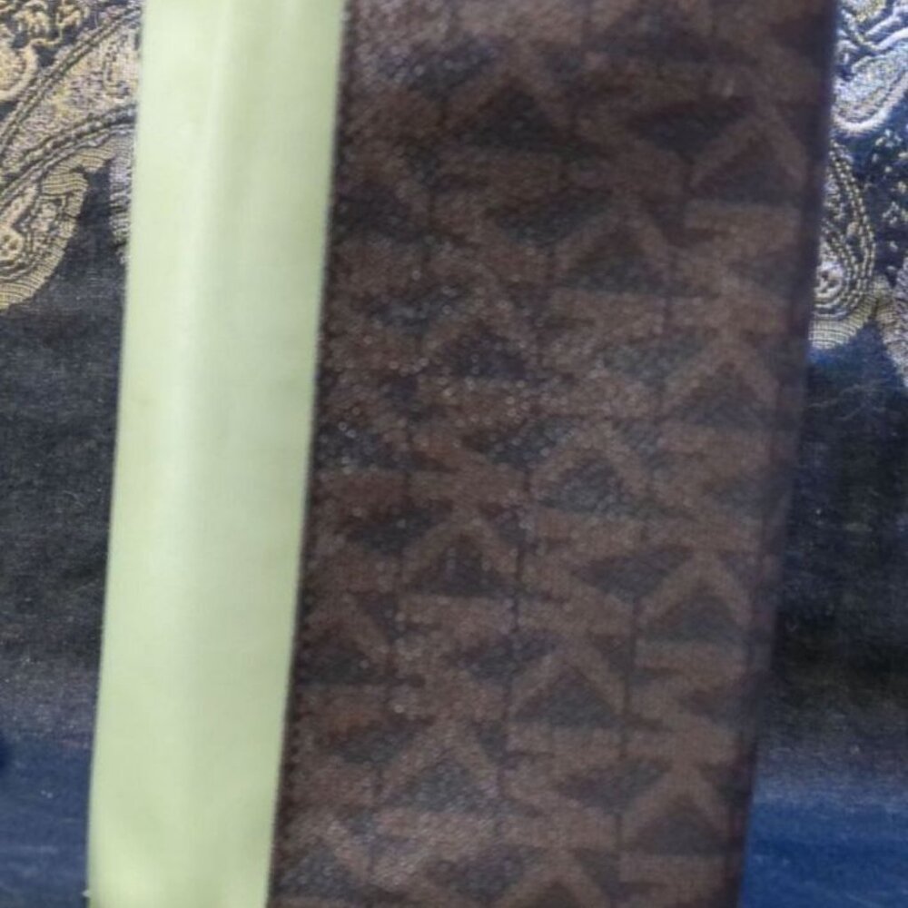 Michael Kors Jet Set Charm Crossbody Envelope Bag Small Aloe Green Preowned - Picture 6 of 6